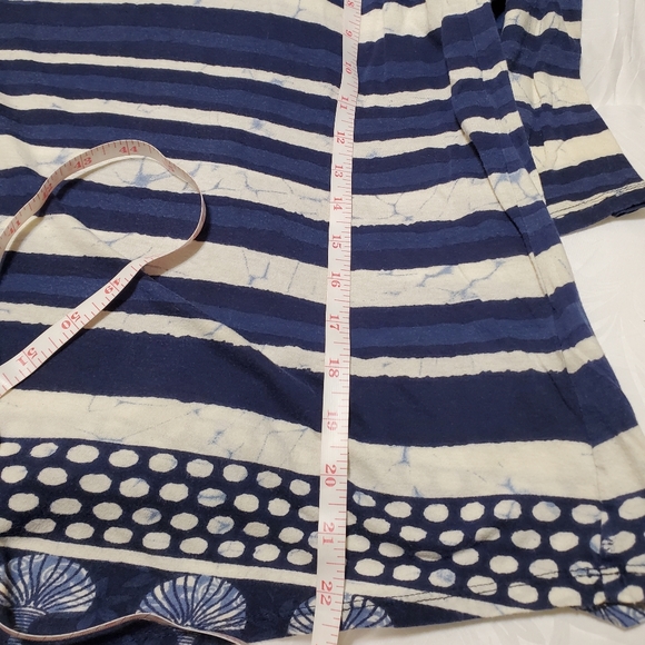 Lucky Brand multi graphic top - Picture 3 of 6